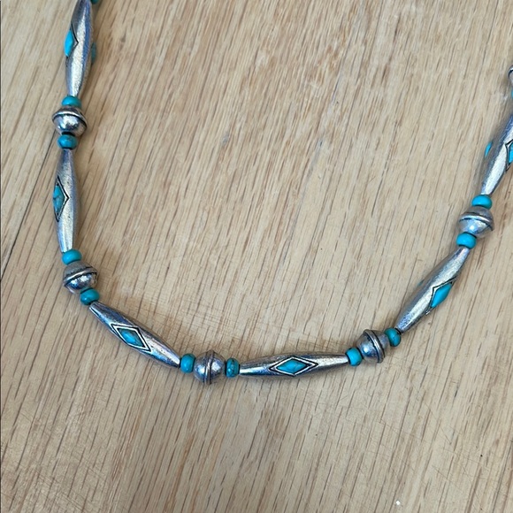Silver and Blue Jewelry Set - Picture 4 of 5